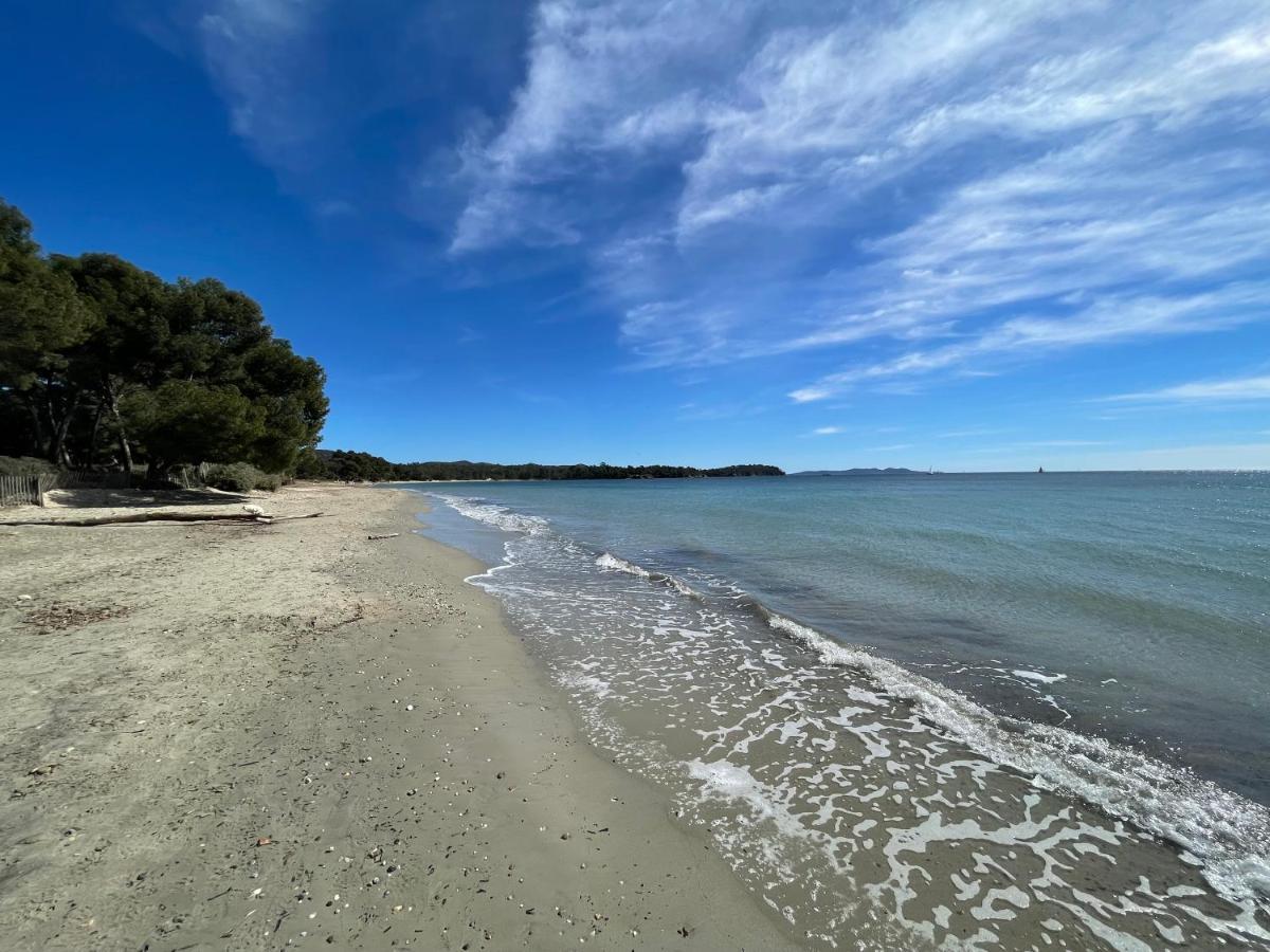 Appartement Plage Piscine Et Tennis Inclus La Londe-les-Maures Kültér fotó