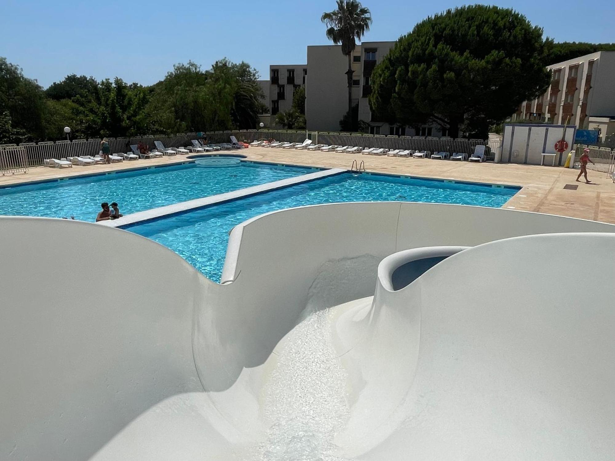 Appartement Plage Piscine Et Tennis Inclus La Londe-les-Maures Kültér fotó